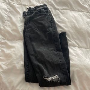 Vintage mom jeans from tillys size 0. High rise, black